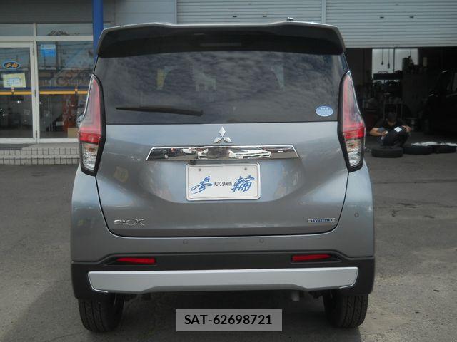 Mitsubishi EK X 2019-05 8412177-5