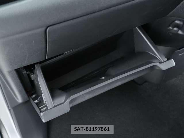 Mitsubishi EK X 2019-09 8741850-14