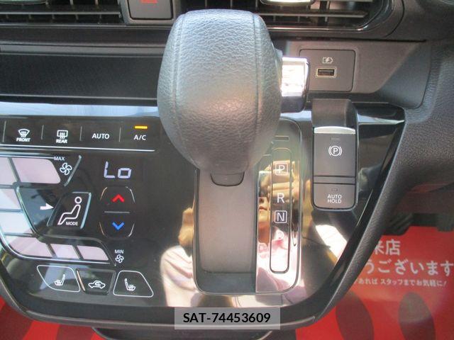 Mitsubishi EK X 2021-09 8828879-13