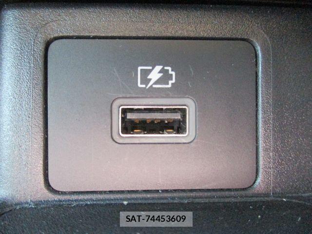 Mitsubishi EK X 2021-09 8828879-24