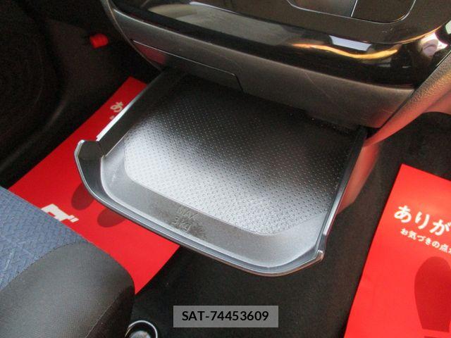 Mitsubishi EK X 2021-09 8828879-26