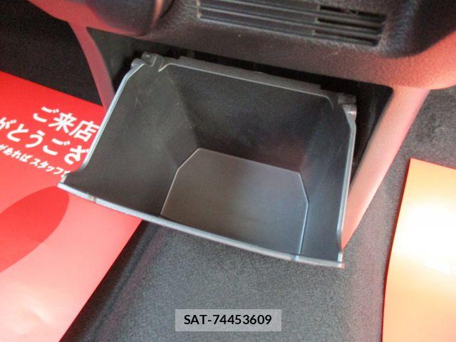 Mitsubishi EK X 2021-09 8828879-27