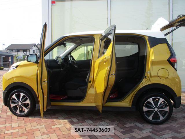 Mitsubishi EK X 2021-09 8828879-5