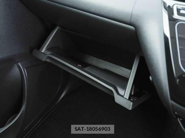 Mitsubishi EK X 2020-04 8828878-14
