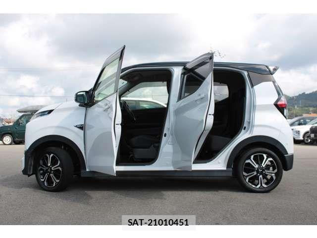 Mitsubishi EK X 2022-08 1717172-16