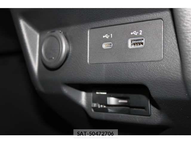 Mitsubishi EK X 2023-07 1717169-8