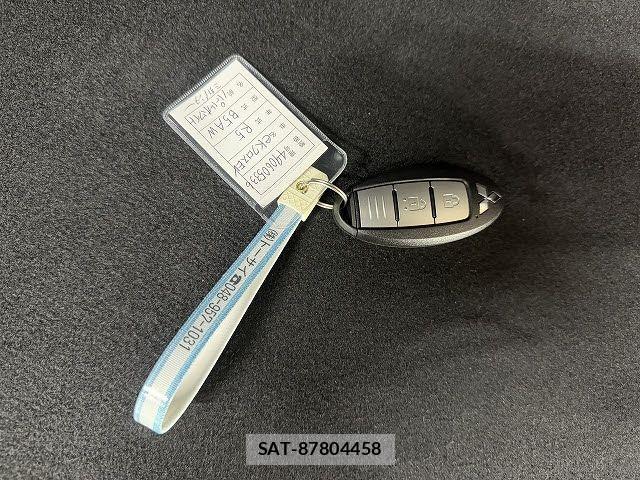 Mitsubishi EK X 2023-11 7217915-19