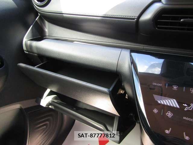 Mitsubishi EK X 2022-07 8073641-18