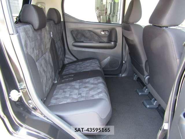 Mitsubishi EK X 2024-11 8158343-11