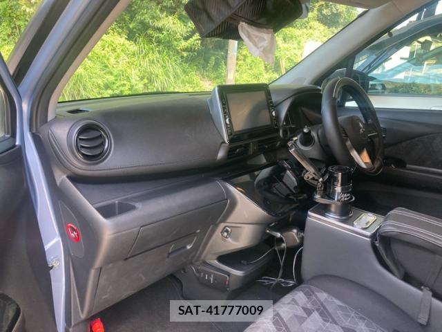 Mitsubishi EK X 2022-06 8365735-9