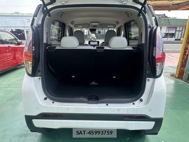 Mitsubishi EK X 2023-03 8561773-8