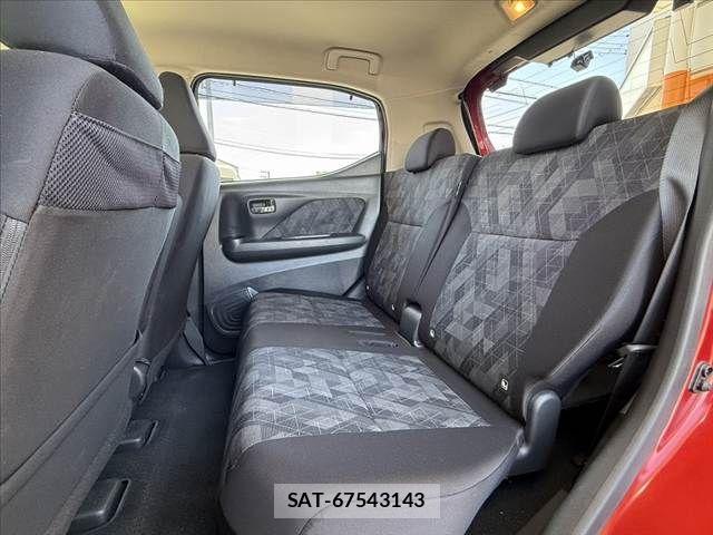 Mitsubishi EK X 2022-07 8658904-18