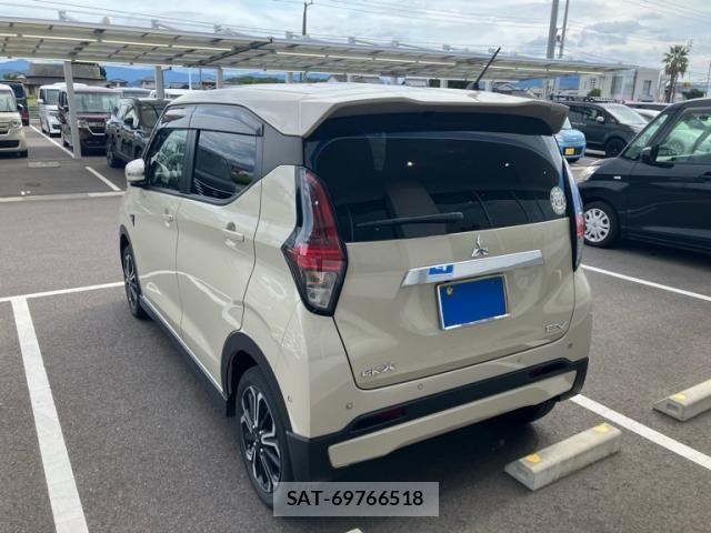 Mitsubishi EK X 2023-01 8879608-5