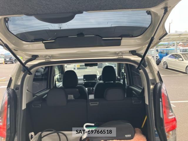 Mitsubishi EK X 2023-01 8879608-8