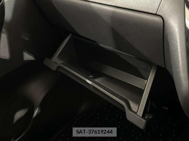 Mitsubishi EK X SPACE 2021-11 6526018-24