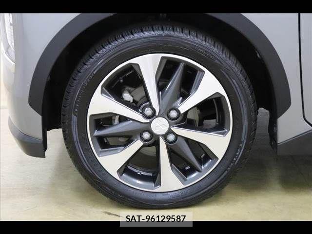 Mitsubishi EK X SPACE 2021-10 7217926-23
