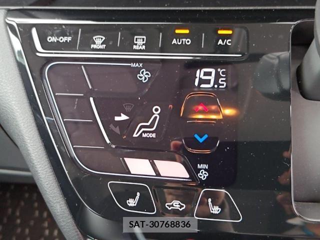 Mitsubishi EK X SPACE 2021-09 7722956-17