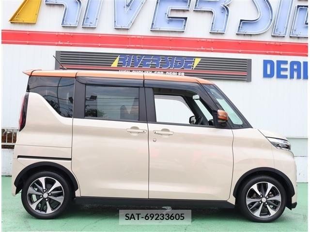 Mitsubishi EK X SPACE 2021-08 8035366-3