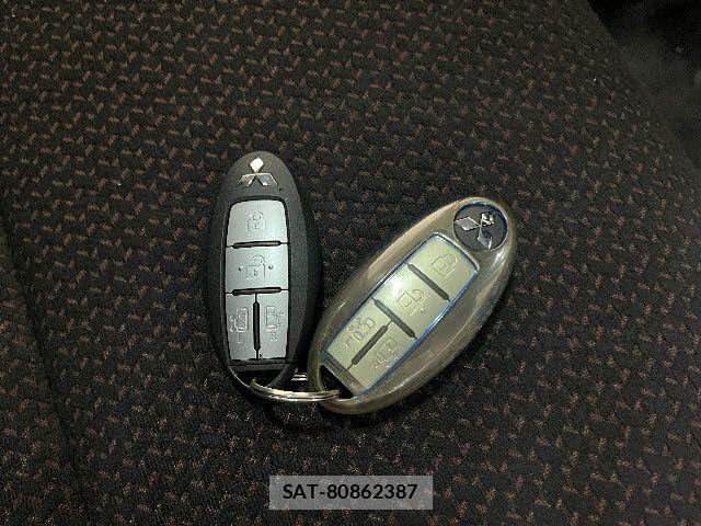 Mitsubishi EK X SPACE 2023-02 8073640-25
