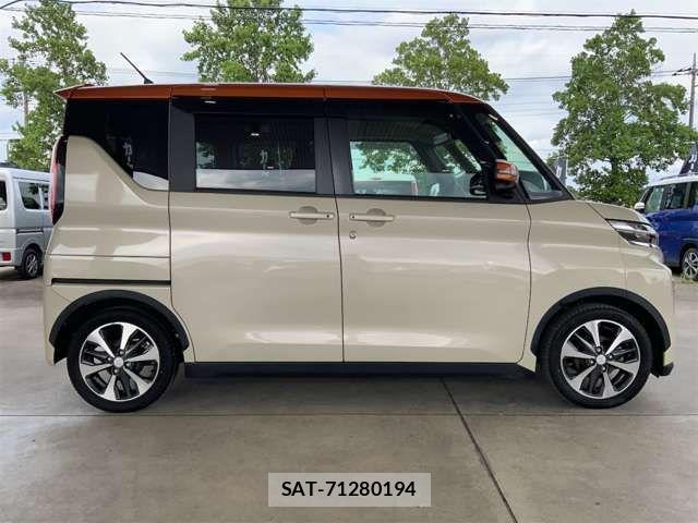 Mitsubishi EK X SPACE 2021-03 8099000-6