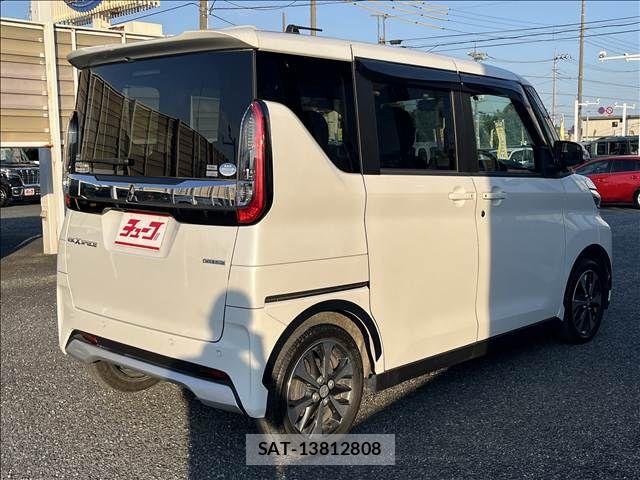 Mitsubishi EK X SPACE 2021-10 8626606-17
