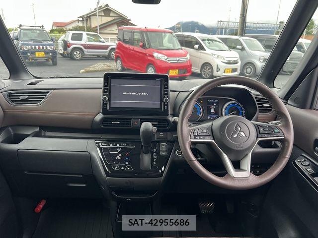 Mitsubishi EK X SPACE 2020-08 8828880-6