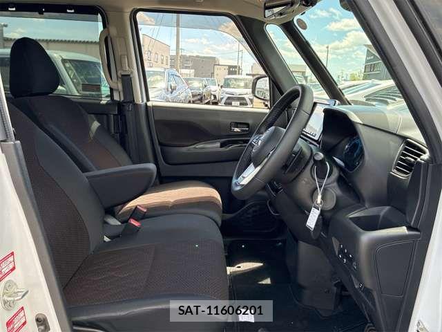 Mitsubishi EK X SPACE 2022-06 6904625-11