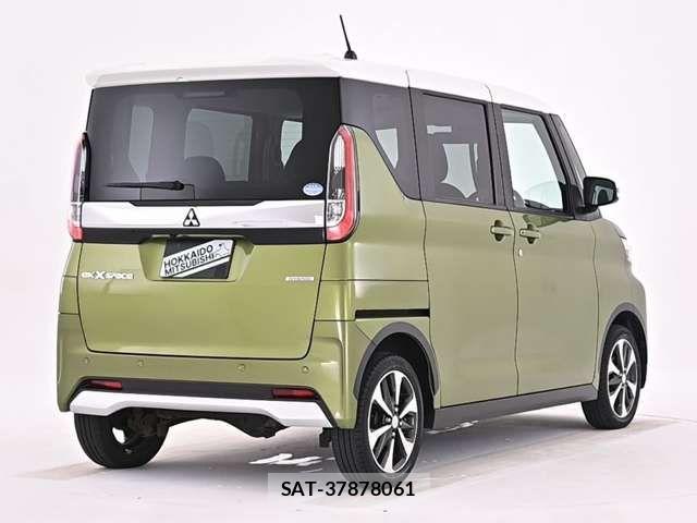 Mitsubishi EK X SPACE 2022-03 8207387-17