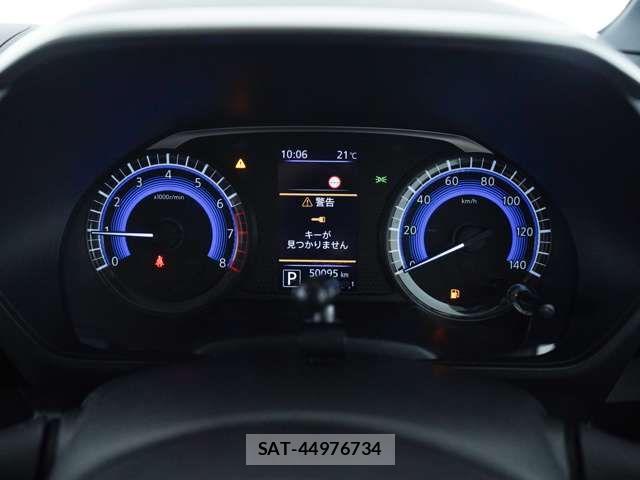 Mitsubishi EK X SPACE 2021-09 8207388-12