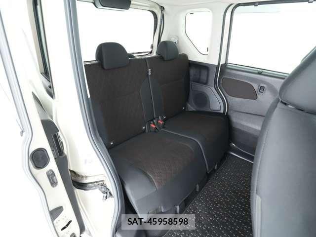 Mitsubishi EK X SPACE 2022-04 8828881-6