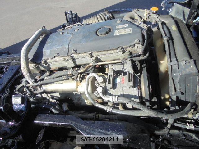 Isuzu ELF TRUCK 2004-01 515968-16