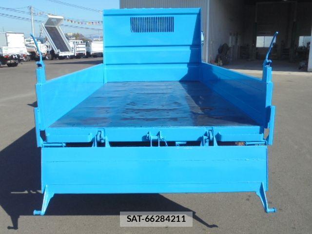 Isuzu ELF TRUCK 2004-01 515968-27