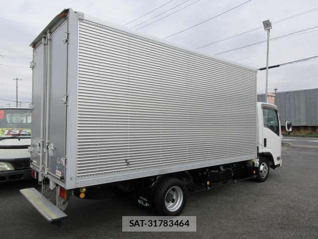 Isuzu ELF TRUCK 2016-10 517507-9
