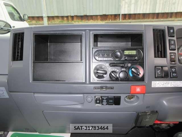 Isuzu ELF TRUCK 2016-10 517507-14