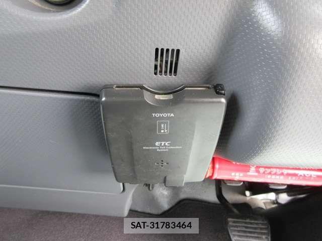Isuzu ELF TRUCK 2016-10 517507-16