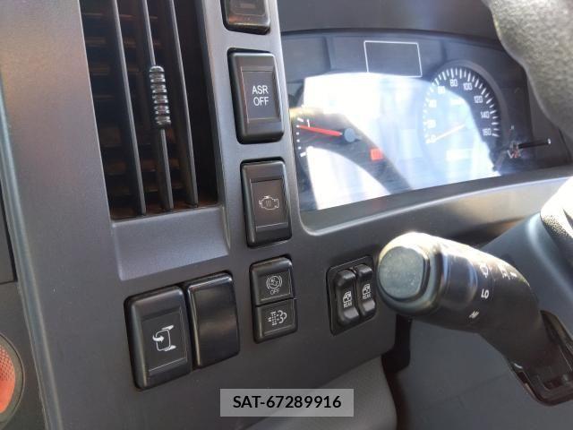 Isuzu ELF TRUCK 2019-04 609188-3