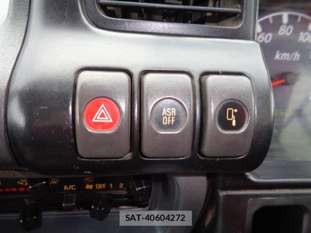 Isuzu ELF TRUCK 2005-08 661890-13