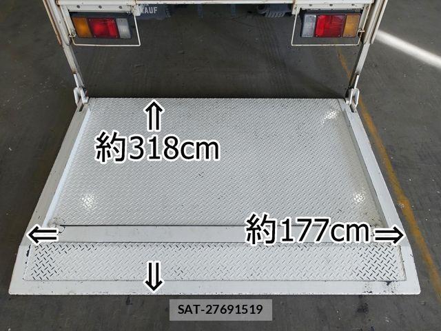 Isuzu ELF TRUCK 2012-07 688782-2