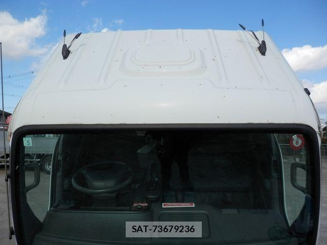 Isuzu ELF TRUCK 2007-03 688774-18
