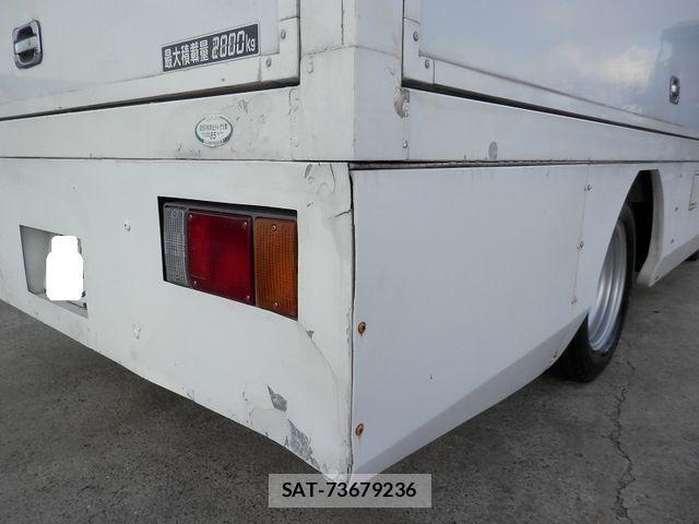 Isuzu ELF TRUCK 2007-03 688774-21