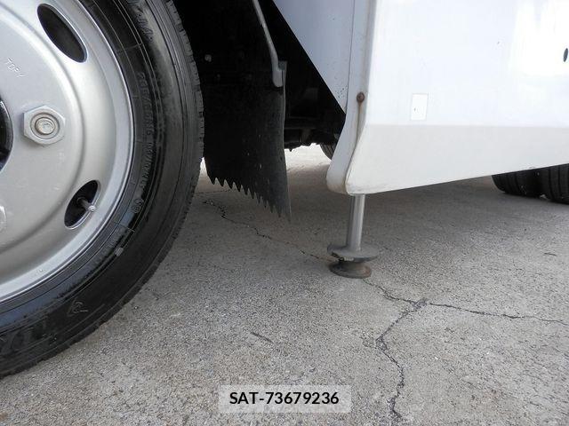 Isuzu ELF TRUCK 2007-03 688774-25