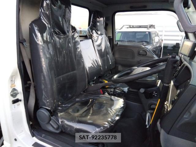 Isuzu ELF TRUCK 2011-09 802098-1