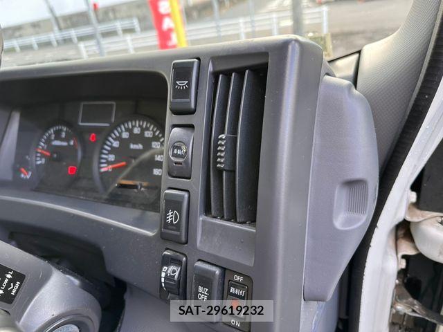 Isuzu ELF TRUCK 2012-07 849552-12