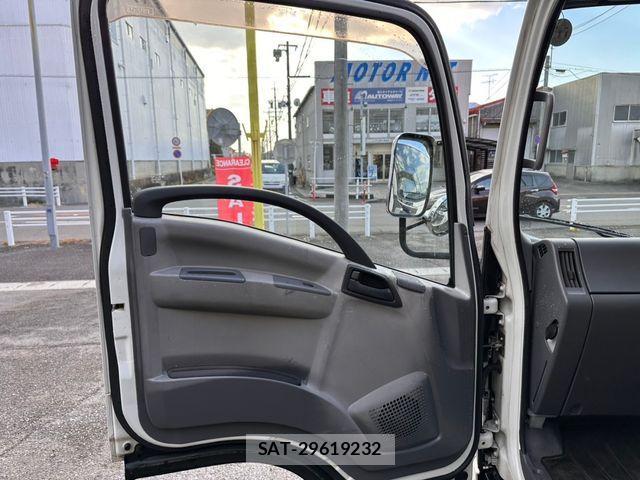 Isuzu ELF TRUCK 2012-07 849552-24