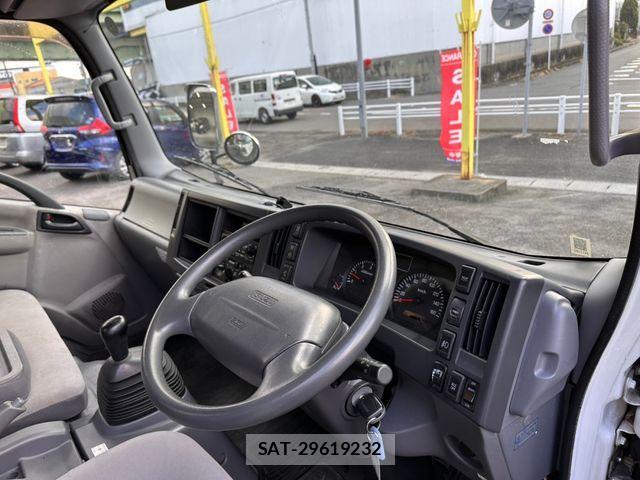 Isuzu ELF TRUCK 2012-07 849552-3