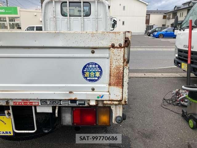 Isuzu ELF TRUCK 2004-03 943583-13