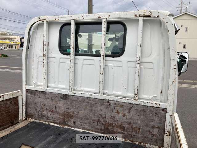 Isuzu ELF TRUCK 2004-03 943583-16