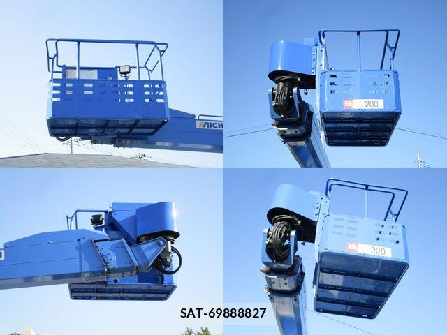 Isuzu ELF TRUCK 2014-01 1071597-9