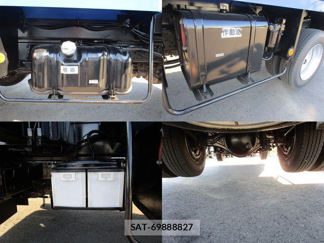 Isuzu ELF TRUCK 2014-01 1071597-16