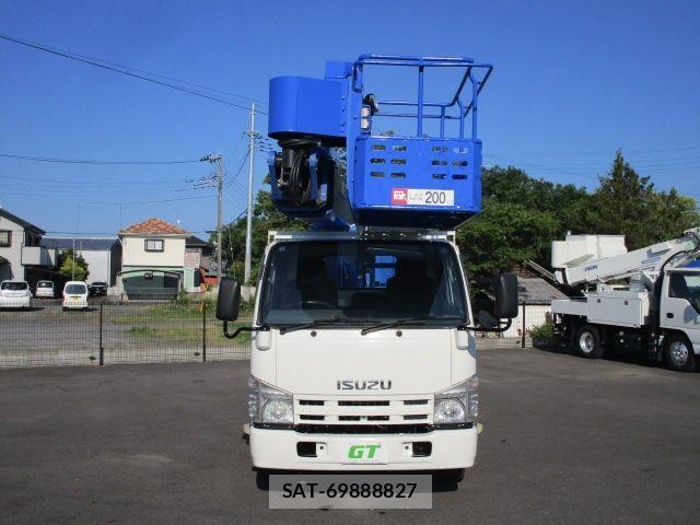 Isuzu ELF TRUCK 2014-01 1071597-6